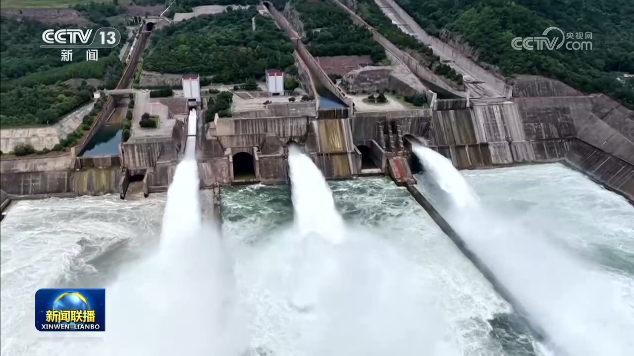 中国的现代化之路既发展自身又造福世界
