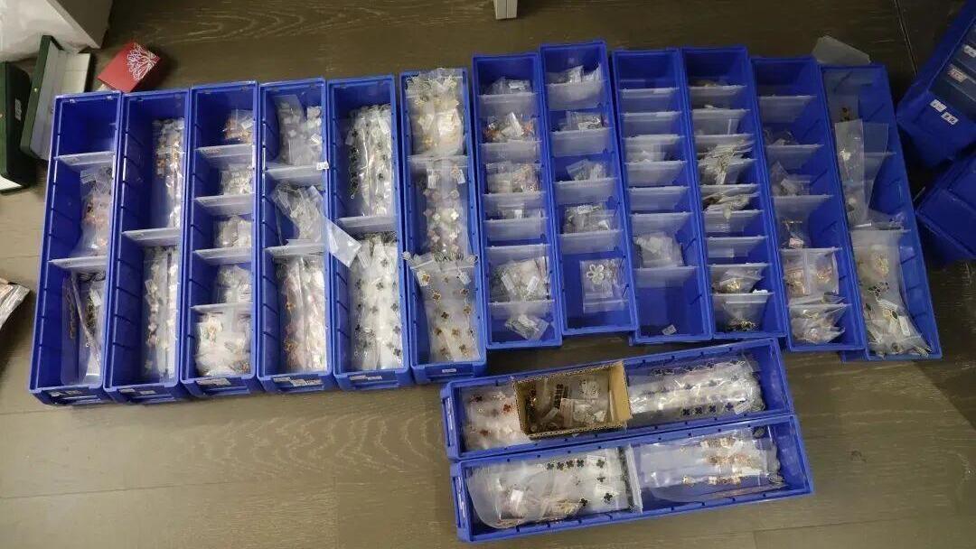 雪山下的一堂足球课