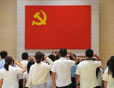 首次将封锁台湾摆在台面