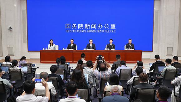 张本智和模仿樊振东模仿姆巴佩